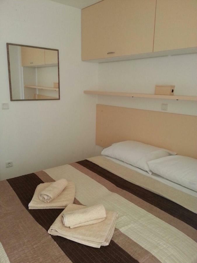 Kartini Apartment Nin Esterno foto
