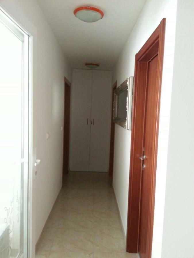 Kartini Apartment Nin Esterno foto